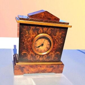 Vintage-Inspired Brown and Gold Mantel Clock